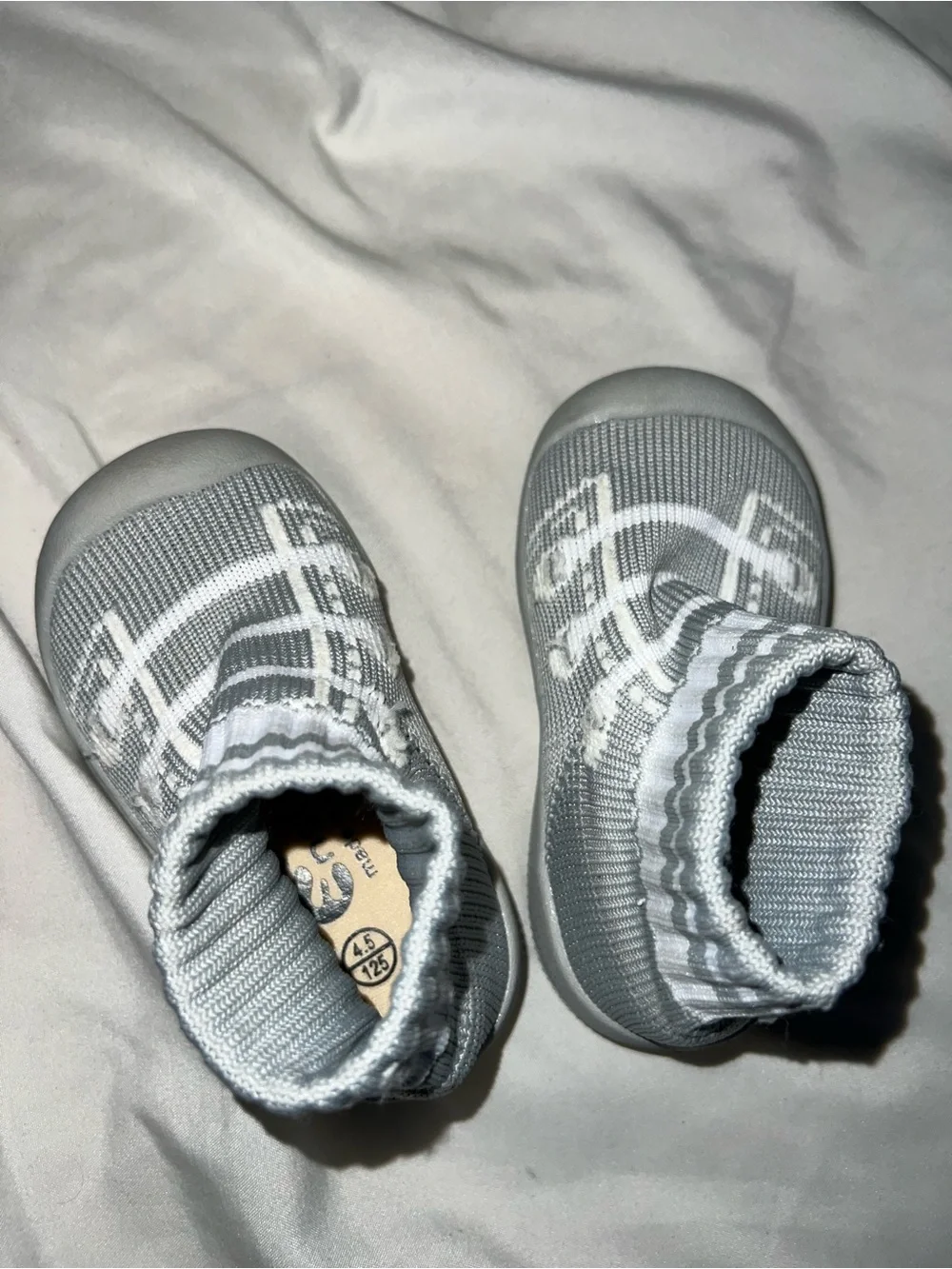 Kids Grey Knit Sock Sneakers - Brand Unspecified